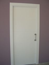 Puerta Lisa Modelo C8-Corredera